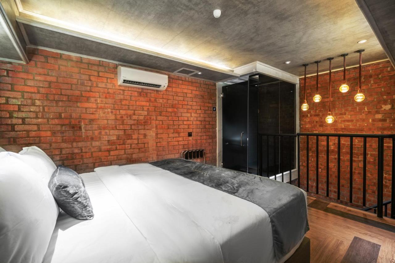 A&R Urban Hotel Куала Лумпур Екстериор снимка
