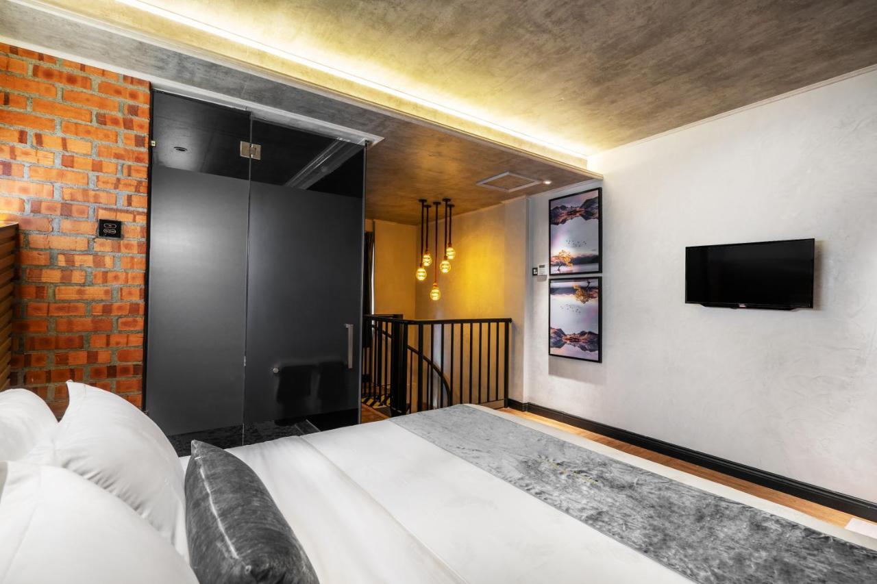 A&R Urban Hotel Куала Лумпур Екстериор снимка
